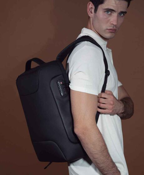 Kimood Hardcase Business Backpack Thumbnail