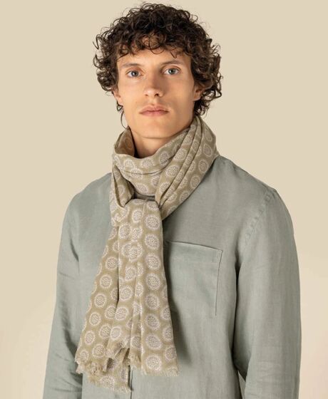 Spasso Medallion Scarf Thumbnail