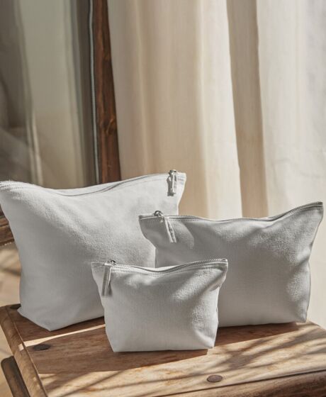 Canvas accessory bag Thumbnail