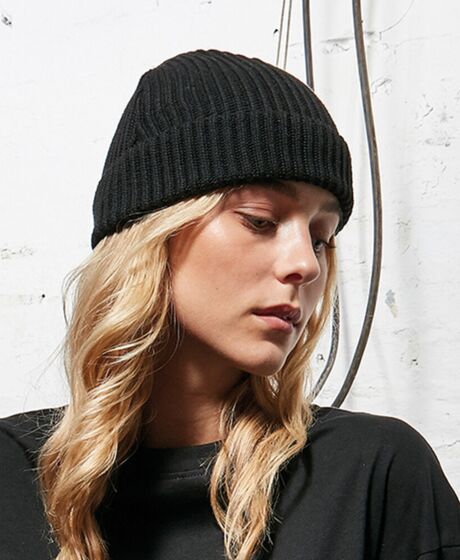 Recycled yarn fisherman beanie Thumbnail